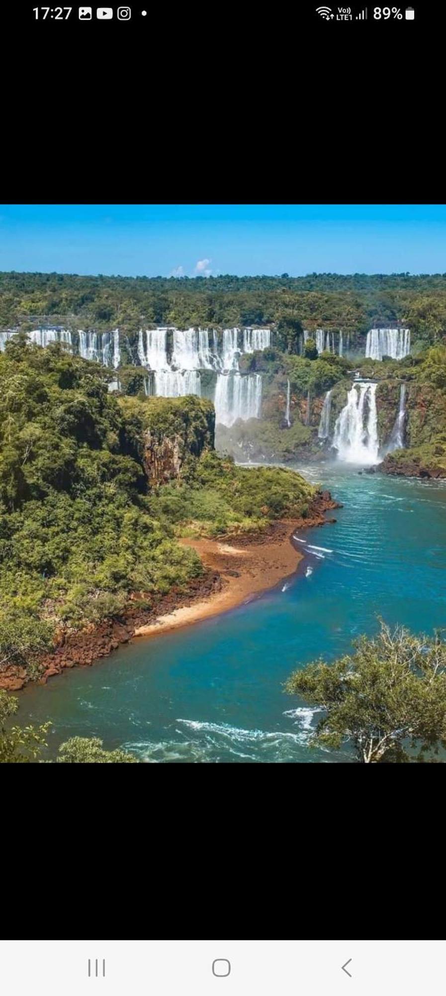 Alojamiento Familiar Puerto Iguazú Exterior foto